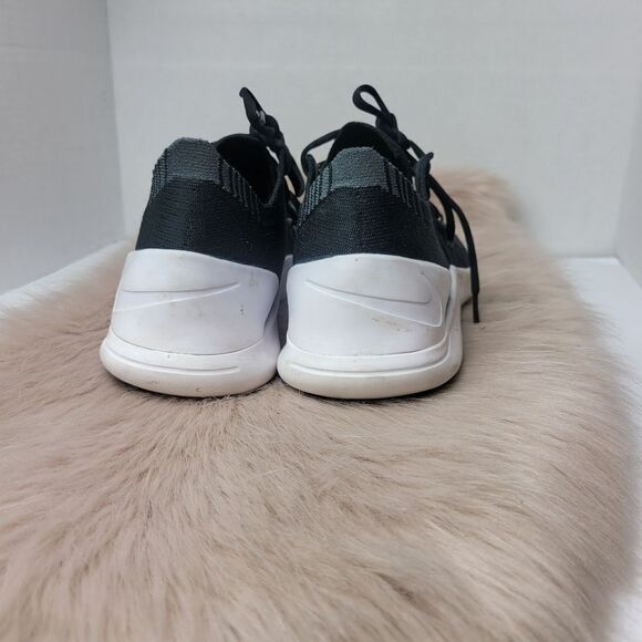 Nike TR Flyknit 3 MTLC College Navy Platinum AJ7802-410 Womens Sneakers size 7.5 - Picture 4 of 9